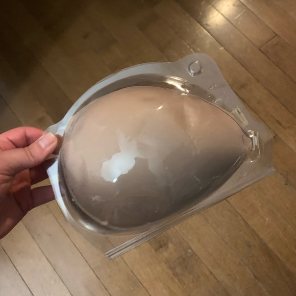 Stick on bra cups - Picture 2 of 2